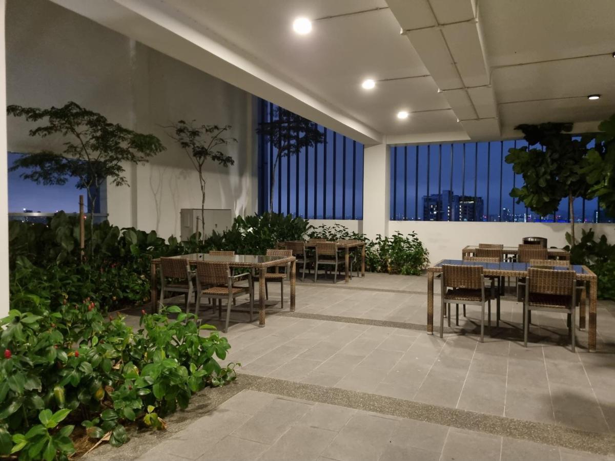 Pavilion 2 Revo L Rooftop Swimming Pool Ls15 Kuala Lumpur Buitenkant foto